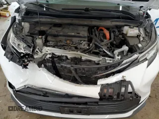 2021 Toyota Sienna LE z VIN 5TDKSKFC7MS023634, wystawiony jako Copart lot #61914675 z przebiegiem 87 980 mil mil oraz Szkoda całkowita • Salvage title. Historia ofert i sprzedaży dostępna na DreamBid. Obrazek 12.
