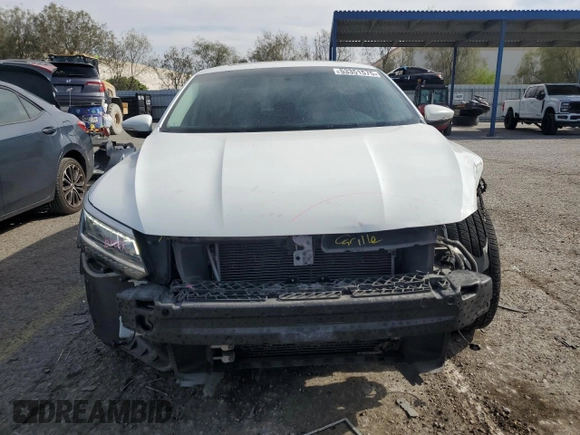 2018 Volkswagen Passat SE с VIN 1VWBA7A3XJC049288, выставлен на аукционе Copart как лот 53351575 с пробегом 94 808 миль миль и Списание • Salvage title. История ставок и продаж доступна на DreamBid. Изображение 5.