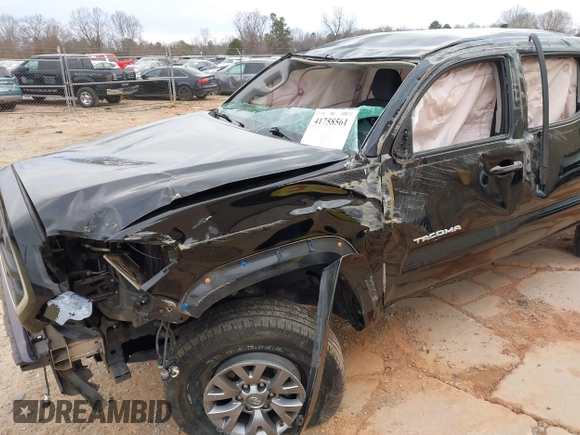 2017 Toyota Tacoma SR5 z VIN 3TMAZ5CN7HM043144, wystawiony jako IAAI lot #41758561 z przebiegiem 205 213 mil mil oraz . Historia ofert i sprzedaży dostępna na DreamBid. Obrazek 6.