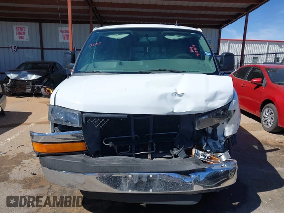 2013 Chevrolet Express Passenger LT with VIN 1GAZG1FG4D1149033, listed as a IAAI auction lot 41679269 with 204,020 mi miles and . Bid and sale history available at DreamBid. Image 12.