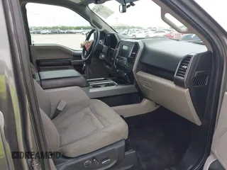 2018 Ford F-150 XL z VIN 1FTEW1EGXJKD18696, wystawiony jako IAAI lot #42128458 z przebiegiem 80 811 mil mil oraz . Historia ofert i sprzedaży dostępna na DreamBid. Obrazek 5.