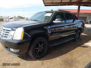 2007 Cadillac Escalade EXT with VIN 3GYFK62837G300609, listed as a IAAI auction lot 41541847 with 109838 miles. Bid and sale history available at carsss.com. Image 17.