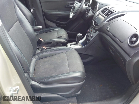 2016 Chevrolet Trax LT with VIN 3GNCJPSB2GL276220, listed as a IAAI auction lot 41867513 with 142,976 mi miles and . Bid and sale history available at DreamBid. Image 5.