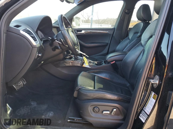 2014 Audi SQ5 Premium Plus z VIN WA1CGAFP8EA057710, wystawiony jako Copart lot #46312125 z przebiegiem 161 095 mil mil oraz Szkoda całkowita • Salvage title. Historia ofert i sprzedaży dostępna na DreamBid. Obrazek 7.