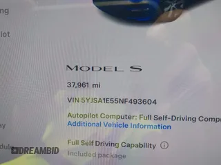 2022 Tesla Model S z VIN 5YJSA1E55NF493604, wystawiony jako IAAI lot #42503731 z przebiegiem 37 961 mil mil oraz . Historia ofert i sprzedaży dostępna na DreamBid. Obrazek 14.