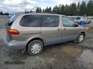 1999 Toyota Sienna LE with VIN 4T3ZF13C0XU133039, listed as a Copart auction lot 51162645 with 182,318 mi miles and Salvage Title. Bid and sale history available at carsss.com. Image 3.