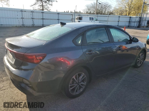 2022 Kia Forte LXS with VIN 3KPF24AD9NE462178, listed as a Copart auction lot 52307785 with 86,605 mi miles and Salvage Title. Bid and sale history available at carsss.com. Image 3.