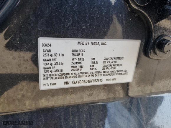2024 Tesla Model Y with VIN 7SAYGDED4RF032615, listed as a Copart auction lot 43135135 with 2,061 mi miles and Salvage Title. Bid and sale history available at carsss.com. Image 15.