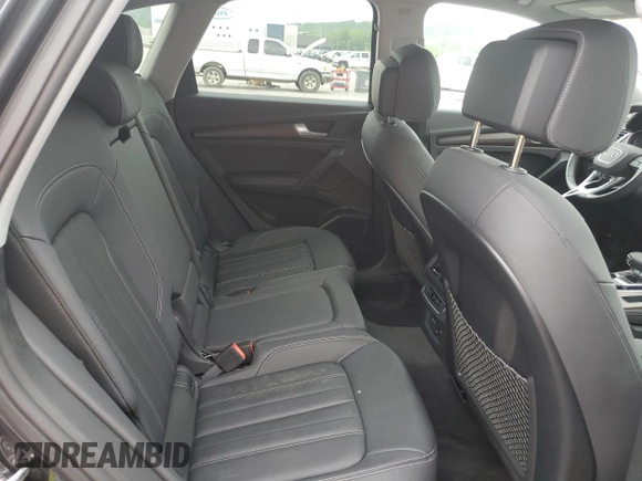 2024 Audi Q5 Premium Plus z VIN WA1BBAFY5R2027549, wystawiony jako Copart lot #55025835 z przebiegiem 31 779 mil mil oraz Szkoda całkowita • Salvage title. Historia ofert i sprzedaży dostępna na DreamBid. Obrazek 11.