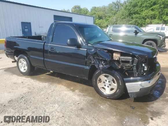 2006 Chevrolet Silverado 1500 Work Truck with VIN 3GCEC14X46G233569, listed as a Copart auction lot 53571885 with 186,342 mi miles and Salvage Title. Bid and sale history available at carsss.com. Image 4.
