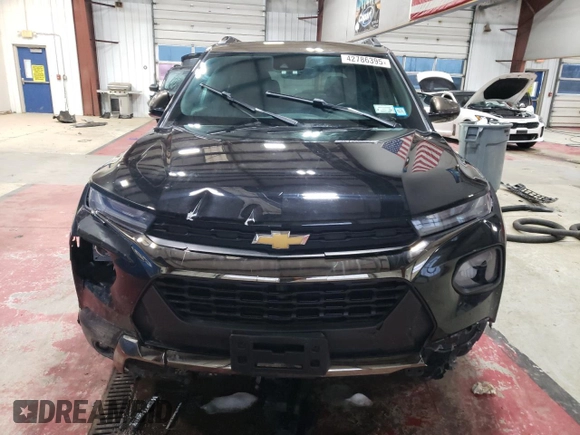 2021 Chevrolet TrailBlazer ACTIV with VIN KL79MSSL8MB131702, listed as a Copart auction lot 42786395 with 74,513 mi miles and Salvage Title. Bid and sale history available at DreamBid. Image 5.