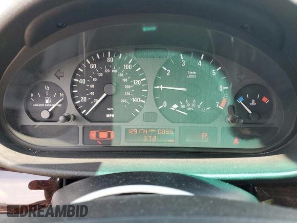 2005 BMW 3 Series 325i with VIN WBAAZ33475KW76254, listed as a Copart auction lot 62022815 with 129,174 mi miles and Clean title. Bid and sale history available at DreamBid. Image 9.