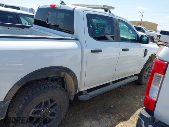 2024 Ford Ranger XLT with VIN 1FTER4HH8RLE21828, listed as a IAAI auction lot 42205087 with 61,159 mi miles and . Bid and sale history available at DreamBid. Image 13.