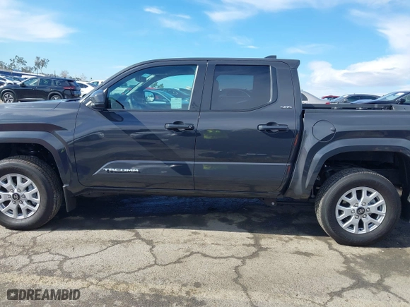 2024 Toyota Tacoma 4WD SR5 with VIN 3TMLB5JN7RM022456, listed as a IAAI auction lot 41430159 with 6,058 mi miles. Bid and sale history available at carsss.com. Image 15.