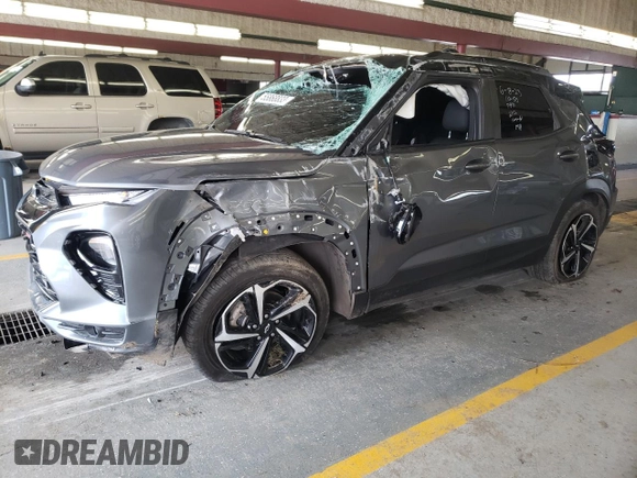 2021 Chevrolet TrailBlazer RS with VIN KL79MTSL7MB152112, listed as a Copart auction lot 55868833 with 26,304 mi miles. Bid and sale history available at carsss.com. Image 1.