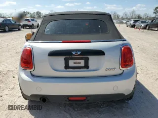 2016 MINI Convertible z VIN WMWWG5C51G3C19570, wystawiony jako Copart lot #47802705 z przebiegiem 92 492 mil mil oraz Szkoda całkowita • Salvage title. Historia ofert i sprzedaży dostępna na DreamBid. Obrazek 6.