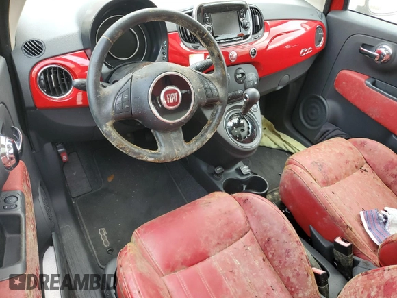 2017 FIAT 500 Lounge z VIN 3C3CFFCR4HT654365, wystawiony jako Copart lot #55975135 z przebiegiem Nie podano mil oraz Szkody całkowita. Historia ofert i sprzedaży dostępna na DreamBid. Obrazek 8.