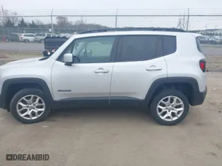 2016 Jeep Renegade Latitude with VIN ZACCJBBT9GPE07008, listed as a IAAI auction lot 41791902 with 82,529 mi miles. Bid and sale history available at carsss.com. Image 13.