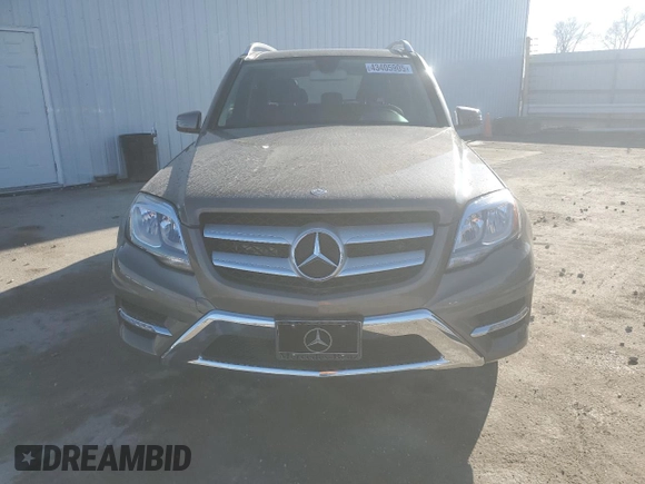 2013 Mercedes-Benz GLK 250 with VIN WDCGG0EB2DG081868, listed as a Copart auction lot 43405905 with 1,565 mi miles and Clean Title. Bid and sale history available at DreamBid. Image 5.