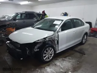 2015 Volkswagen Jetta Sedan 1.8T Sport with VIN 3VWD17AJ1FM402112, listed as a IAAI auction lot 41368075 with 137,558 mi miles. Bid and sale history available at carsss.com. Image 19.