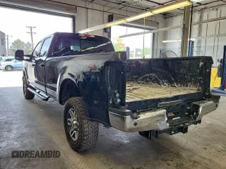 2019 Ford F-250 XL z VIN 1FT7W2BT0KED41596, wystawiony jako IAAI lot #42785422 z przebiegiem 246 034 mil mil oraz . Historia ofert i sprzedaży dostępna na DreamBid. Obrazek 22.