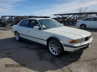 2000 BMW 7 Series 740iL with VIN WBAGH8345YDP10047, listed as a Copart auction lot 81508384 with 115,171 mi miles and Clean Title. Bid and sale history available at carsss.com. Image 4.