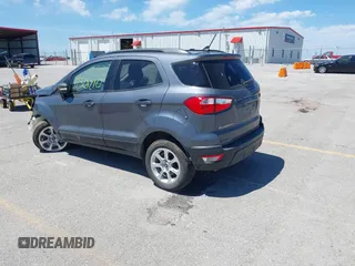 2018 Ford EcoSport SE z VIN MAJ6P1UL0JC188461, wystawiony jako IAAI lot #42325210 z przebiegiem 92 151 mil mil oraz . Historia ofert i sprzedaży dostępna na DreamBid. Obrazek 3.