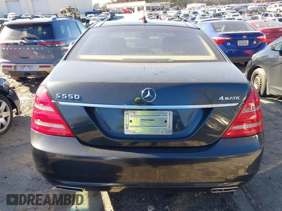 2012 Mercedes-Benz S 550 z VIN WDDNG9EB4CA430358, wystawiony jako IAAI lot #41355572 z przebiegiem 129 781 mil mil oraz . Historia ofert i sprzedaży dostępna na DreamBid. Obrazek 15.