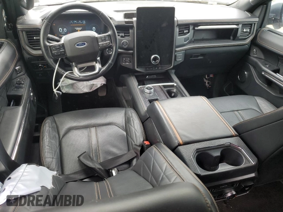 2023 Ford Expedition Max Platinum z VIN 1FMJK1L83PEA26090, wystawiony jako Copart lot #62422905 z przebiegiem 15 747 mil mil oraz Szkoda całkowita • Salvage title. Historia ofert i sprzedaży dostępna na DreamBid. Obrazek 8.