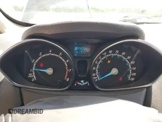 2018 Ford Fiesta SE z VIN 3FADP4BJ4JM136792, wystawiony jako Copart lot #53435715 z przebiegiem 61 704 mil mil oraz Szkoda całkowita • Salvage title. Historia ofert i sprzedaży dostępna na DreamBid. Obrazek 9.