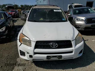 2009 Toyota RAV4 with VIN JTMBF33V79D001961, listed as a Copart auction lot 70536734 with 140,673 mi miles and Clean Title. Bid and sale history available at carsss.com. Image 5.