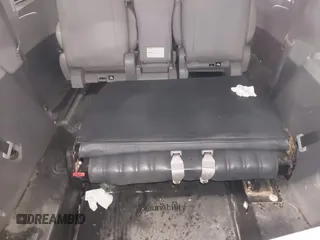 2018 Toyota Sienna LE Auto Access Seat with VIN 5TDKZ3DC4JS906025, listed as a IAAI auction lot 41078552 with 227,565 mi miles. Bid and sale history available at carsss.com. Image 18.