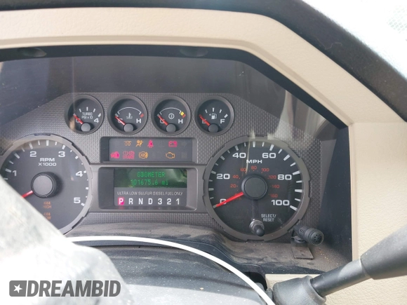 2008 Ford F-250 XL z VIN 1FTSW21R78EB62299, wystawiony jako IAAI lot #42380289 z przebiegiem 101 675 mil mil oraz . Historia ofert i sprzedaży dostępna na DreamBid. Obrazek 7.