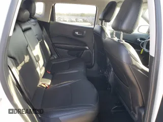 2021 Jeep Compass Latitude с VIN 3C4NJDBB9MT584206, выставлен на аукционе Copart как лот 53272225 с пробегом 95 937 миль миль и Списание • Salvage title. История ставок и продаж доступна на DreamBid. Изображение 11.
