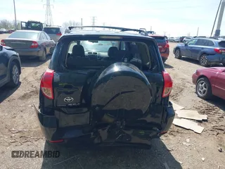 2008 Toyota RAV4 Limited with VIN JTMZK31V686011185, listed as a IAAI auction lot 42101831 with 190,399 mi miles and . Bid and sale history available at DreamBid. Image 16.