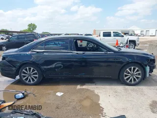 2018 Lincoln Continental Livery z VIN 1LN6L9HK7J5617763, wystawiony jako IAAI lot #42191201 z przebiegiem 128 879 mil mil oraz . Historia ofert i sprzedaży dostępna na DreamBid. Obrazek 14.