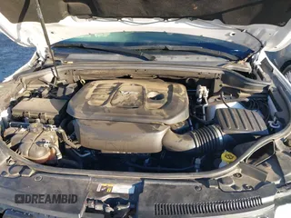 2017 Jeep Grand Cherokee Overland with VIN 1C4RJFCG8HC641729, listed as a IAAI auction lot 41233125 with 116,874 mi miles. Bid and sale history available at carsss.com. Image 10.