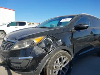 2014 Kia Sportage LX with VIN KNDPB3AC1E7656967, listed as a IAAI auction lot 41762343 with 139,040 mi miles and . Bid and sale history available at carsss.com. Image 6.