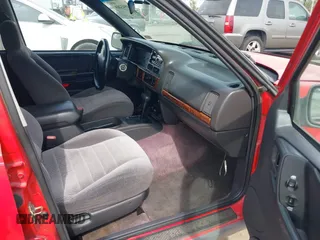 1996 Jeep Grand Cherokee Laredo with VIN 1J4FX58S4TC346218, listed as a IAAI auction lot 41943268 with 138,431 mi miles and . Bid and sale history available at DreamBid. Image 5.