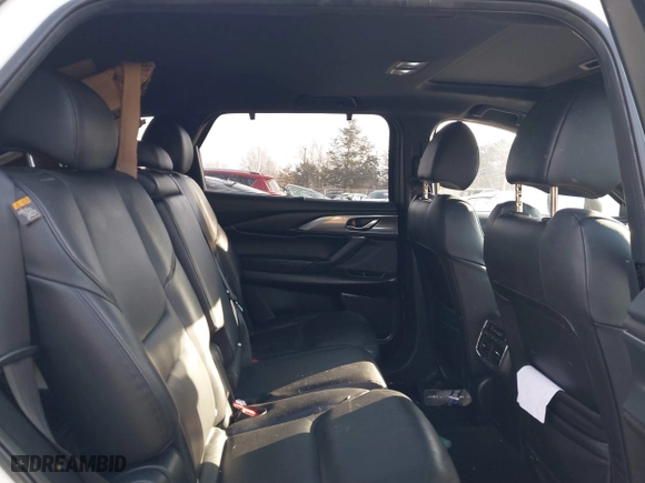 2018 Mazda CX-9 Grand Touring with VIN JM3TCBDYXJ0208654, listed as a IAAI auction lot 41410805 with 117,761 mi miles. Bid and sale history available at carsss.com. Image 8.