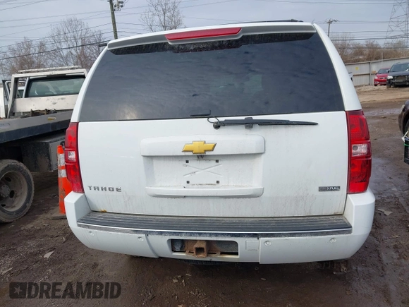 2009 Chevrolet Tahoe LTZ with VIN 1GNFK33079R293963, listed as a IAAI auction lot 41662695 with 185,408 mi miles and . Bid and sale history available at DreamBid. Image 16.