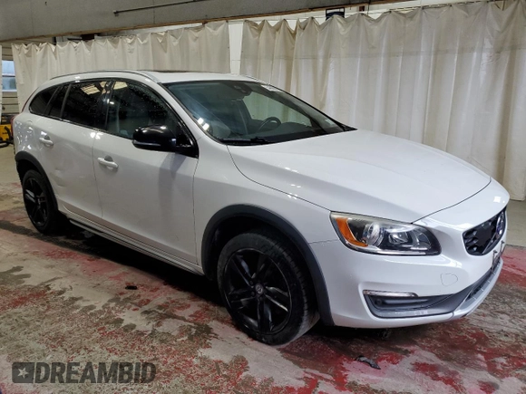 2016 Volvo V60 T5 z VIN YV4612HK8G1015369, wystawiony jako Copart lot #54868865 z przebiegiem 97 031 mil mil oraz Szkoda całkowita • Salvage title. Historia ofert i sprzedaży dostępna na DreamBid. Obrazek 4.