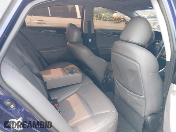 2011 Hyundai Sonata SE with VIN 5NPEC4AC6BH157681, listed as a IAAI auction lot 42035345 with 106,651 mi miles. Bid and sale history available at carsss.com. Image 8.