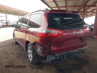 2017 Toyota Sienna LE Auto Access Seat с VIN 5TDKZ3DCXHS819305, выставлен на аукционе IAAI как лот 42284317 с пробегом 120 595 миль миль и . История ставок и продаж доступна на DreamBid. Изображение 3.