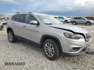2020 Jeep Cherokee Latitude Plus с VIN 1C4PJMLB8LD609544, выставлен на аукционе Copart как лот 56737575 с пробегом Не указан миль и Списание • Salvage title. История ставок и продаж доступна на DreamBid. Изображение 4.