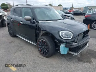 2024 MINI Countryman Cooper S z VIN WMZ53BR00R3S05583, wystawiony jako IAAI lot #41799061 z przebiegiem 20 172 mil mil oraz . Historia ofert i sprzedaży dostępna na DreamBid. Obrazek 1.