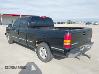 2001 Chevrolet Silverado 1500 LS with VIN 2GCEC19T311390663, listed as a IAAI auction lot 41557167 with 248,447 mi miles. Bid and sale history available at carsss.com. Image 3.