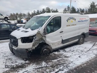 2019 Ford Transit with VIN 1FTYR1YMXKKA90870, listed as a IAAI auction lot 41327304 with 92,865 mi miles and . Bid and sale history available at DreamBid. Image 20.