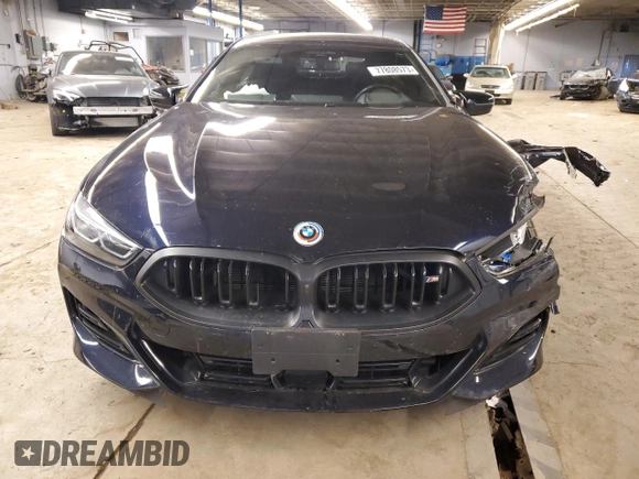 2023 BMW 8 Series M850i z VIN WBAGV8C02PCK62070, wystawiony jako Copart lot #77808573 z przebiegiem 8 276 mil mil oraz Szkoda całkowita • Salvage title. Historia ofert i sprzedaży dostępna na DreamBid. Obrazek 5.