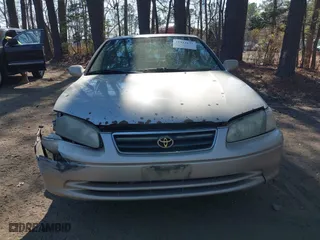 2000 Toyota Camry CE with VIN 4T1BG22K7YU633335, listed as a IAAI auction lot 41912171 with 334,068 mi miles. Bid and sale history available at carsss.com. Image 12.